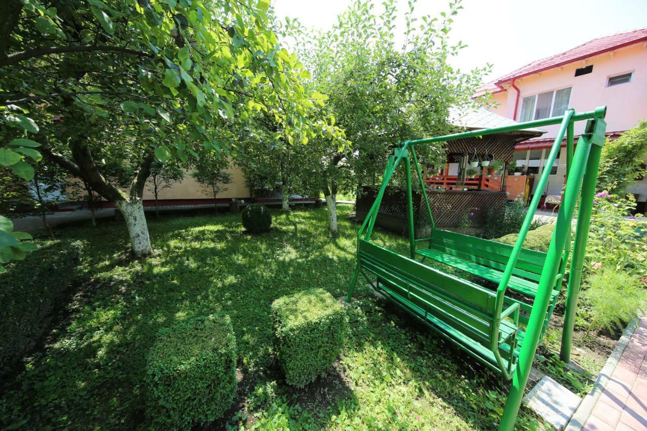 Pensiunea Criveanu Horezu Εξωτερικό φωτογραφία